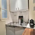 Bright 28M Apartment In The Old Halles District